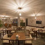 Hotel Grand Emir &