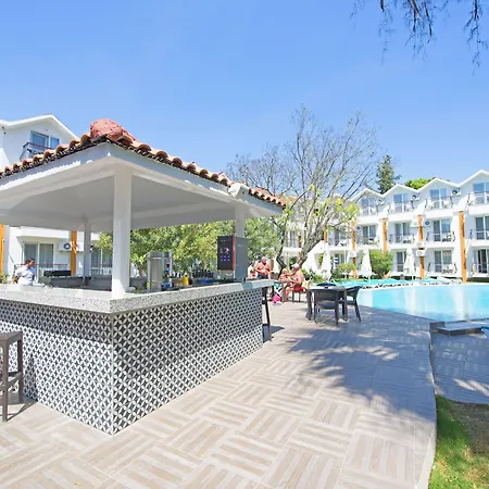 Grand Emir & Hotel 3*