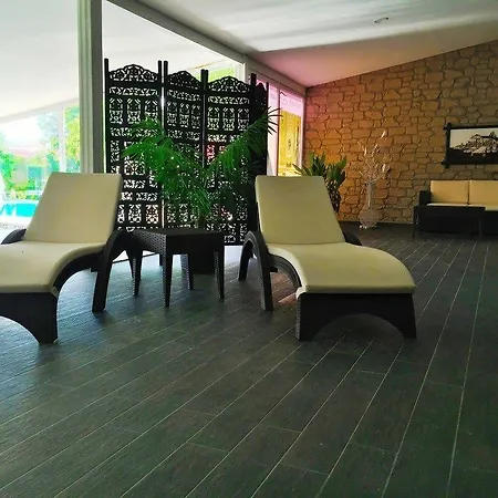 Hotel Grand Emir & 3*