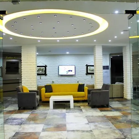 Otel Grand Emir & 3*