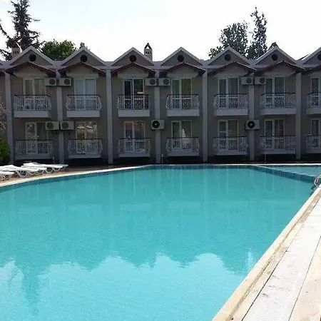 Hotel Grand Emir & 3*
